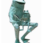 frog sculpture parent and child reeading book by Beau Smith 1a frog sculpture parent and child reeading book by Beau Smith 1a